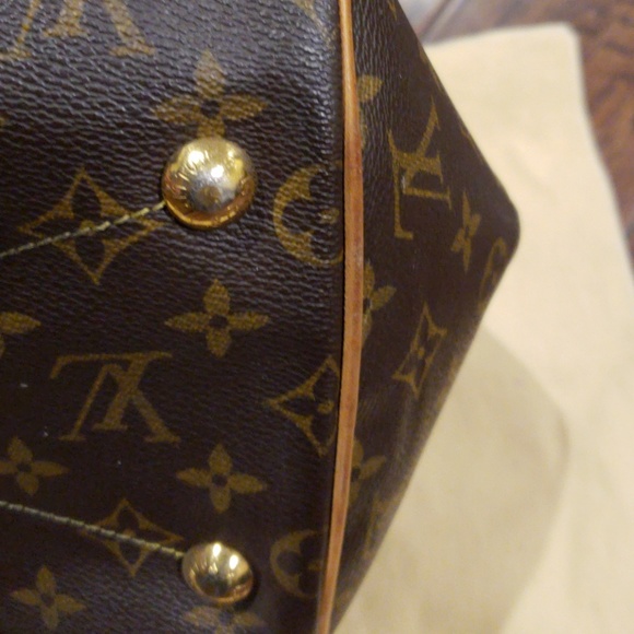 Louis Vuitton Tivoli GM 💯authentic - Picture 4 of 8